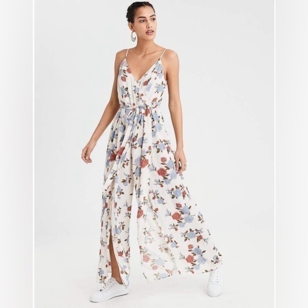 NWT American Eagle AE beige floral tulip leg faux wrap jumpsuit AG7